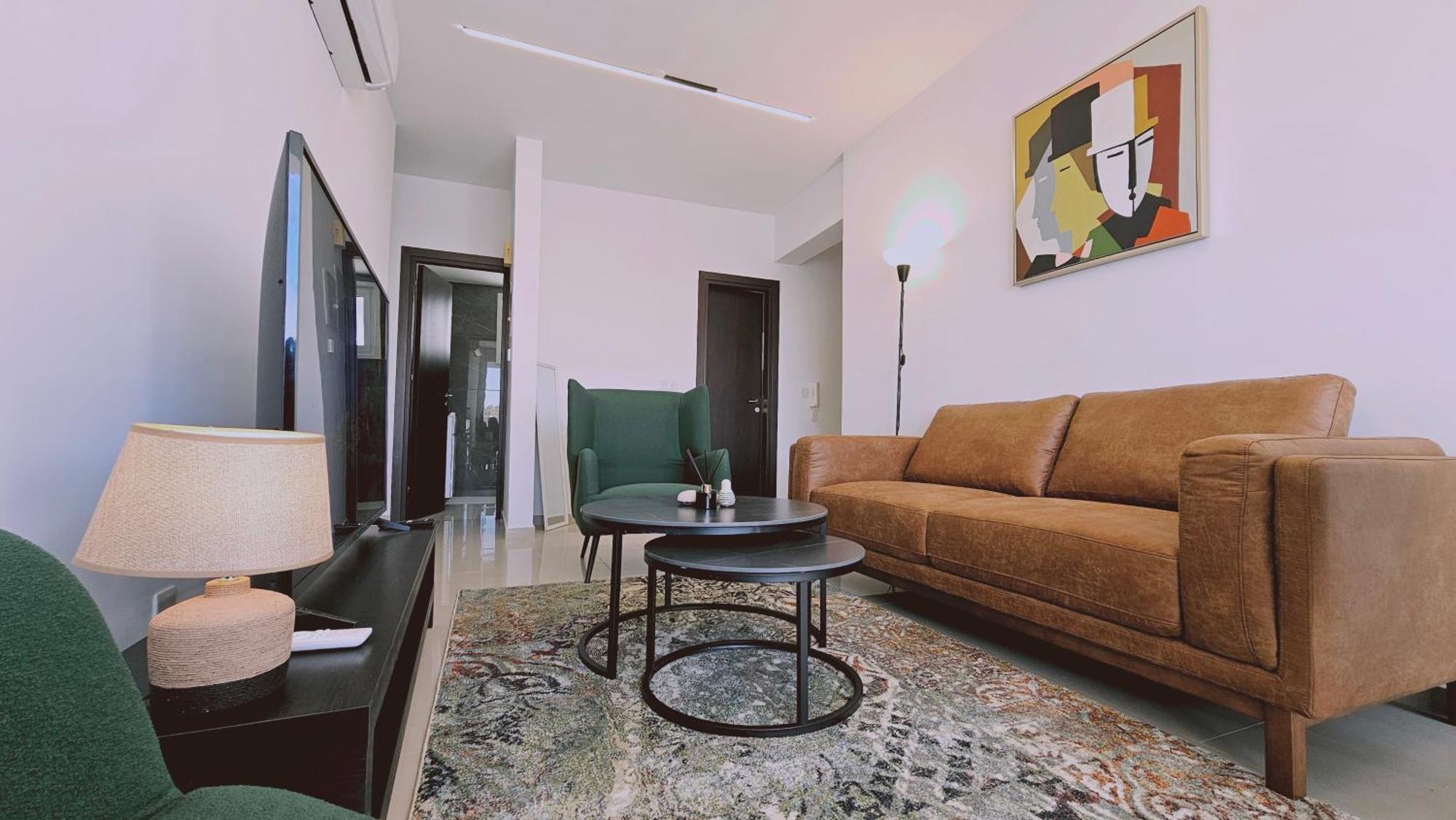 Stay Cosmo City Suites Никосия Экстерьер фото